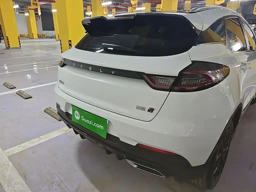 Geely Emgrand S 2021 1.4T CVT Premium Edition — миниатюра 6