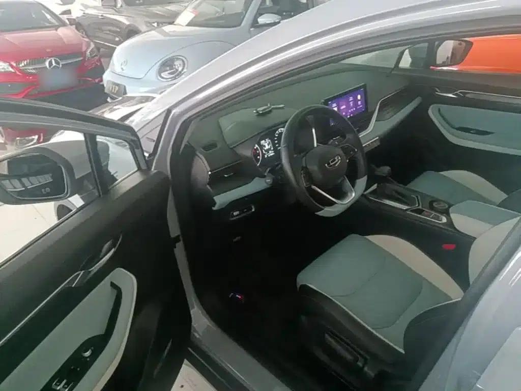 Geely Emgrand S 2022 1.4T CVT Crossover Player Edition — миниатюра 16