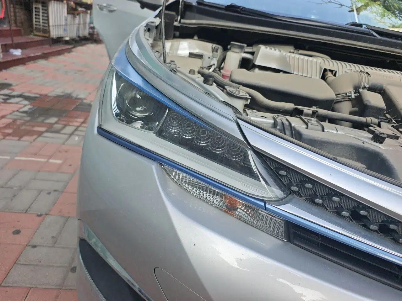 Toyota Corolla Hybrid E+ 2019 1.8L E-CVT Pioneer Edition — миниатюра 7