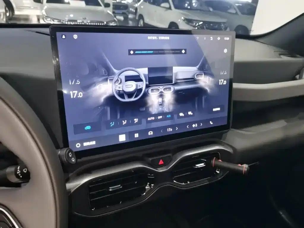 Geely Cowboy 2025 1.5TD Trendy Edition — миниатюра 13