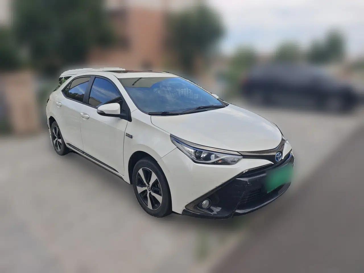 Toyota Levin Hybrid E+ 2019 1.8L GS E-CVT Elite Model with Sunroof — миниатюра 3