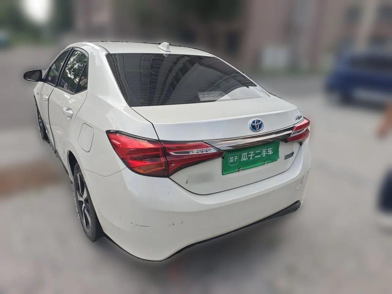 Toyota Levin Hybrid E+ 2019 1.8L GS E-CVT Elite Model with Sunroof — миниатюра 5