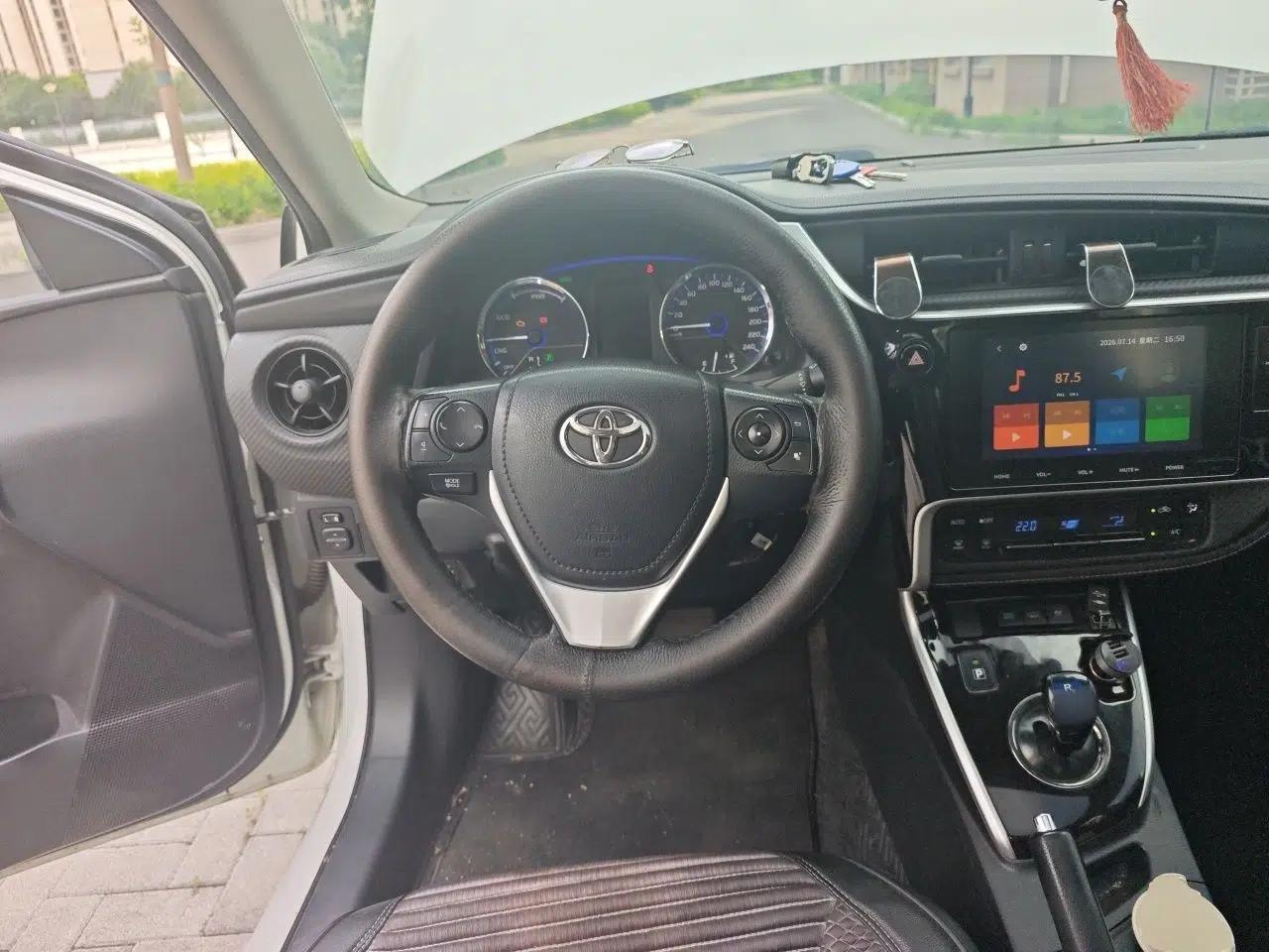 Toyota Levin Hybrid E+ 2019 1.8L GS E-CVT Elite Model with Sunroof — миниатюра 10