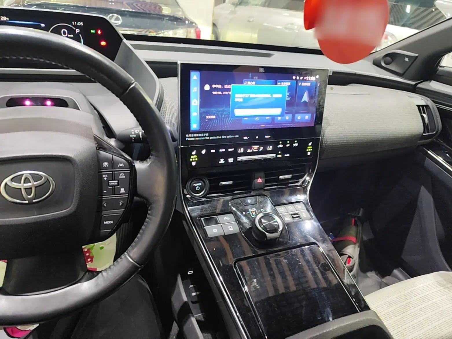 Toyota GAC bZ4X 2022 X-MODE Four-Wheel Drive Ultra — миниатюра 17
