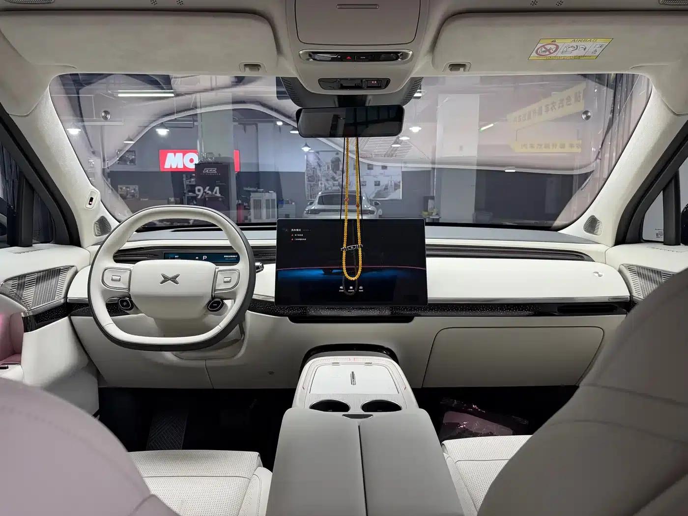 XPeng GX 2026 Extended Range 1585 AWD UltraSE — миниатюра 20