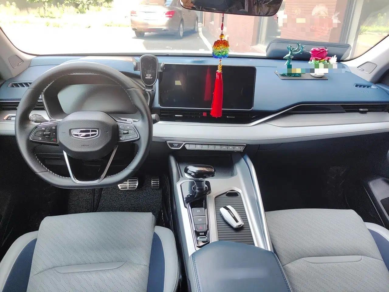 Geely Auto Preface 2021 2.0TD Designer's Recommended Edition — миниатюра 9