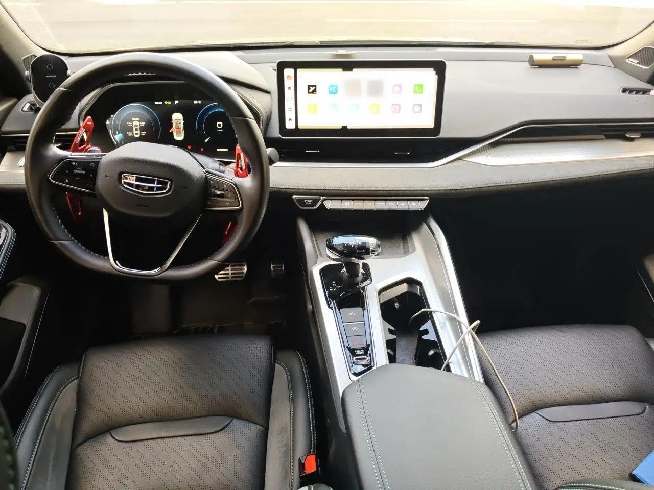 Geely Auto Preface 2023 2.0TD "Only This Verdant Green" Edition — миниатюра 9