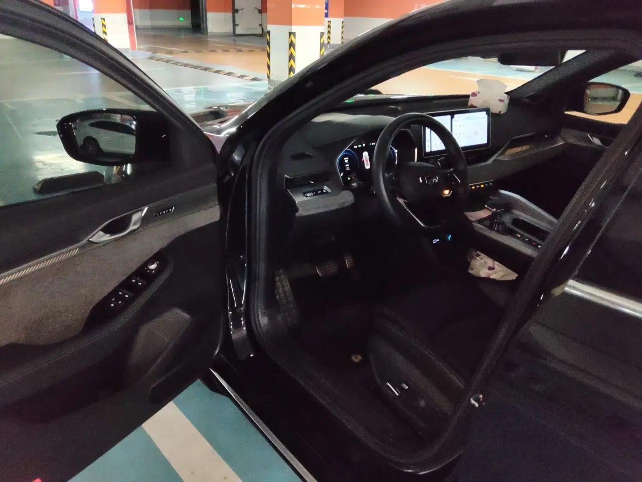 Geely Auto Preface 2023 2.0TD "Only This Verdant Green" Edition — миниатюра 16
