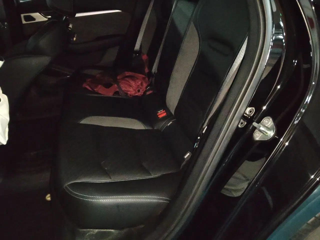 Geely Auto Preface 2023 2.0TD "Only This Verdant Green" Edition — миниатюра 17