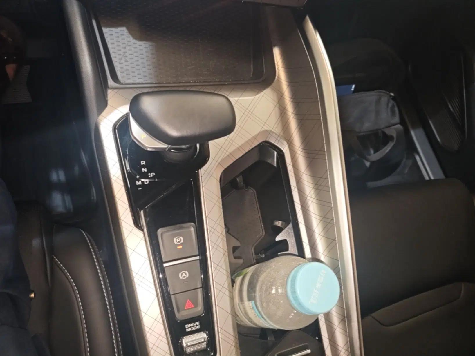 Geely Auto Preface 2023 2.0TD Luxury Version — миниатюра 16