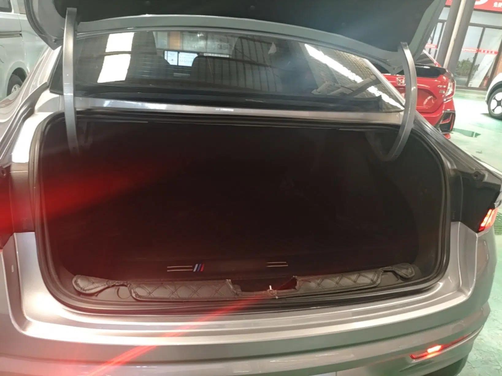 Geely Auto Preface 2023 2.0TD Luxury Version — миниатюра 22