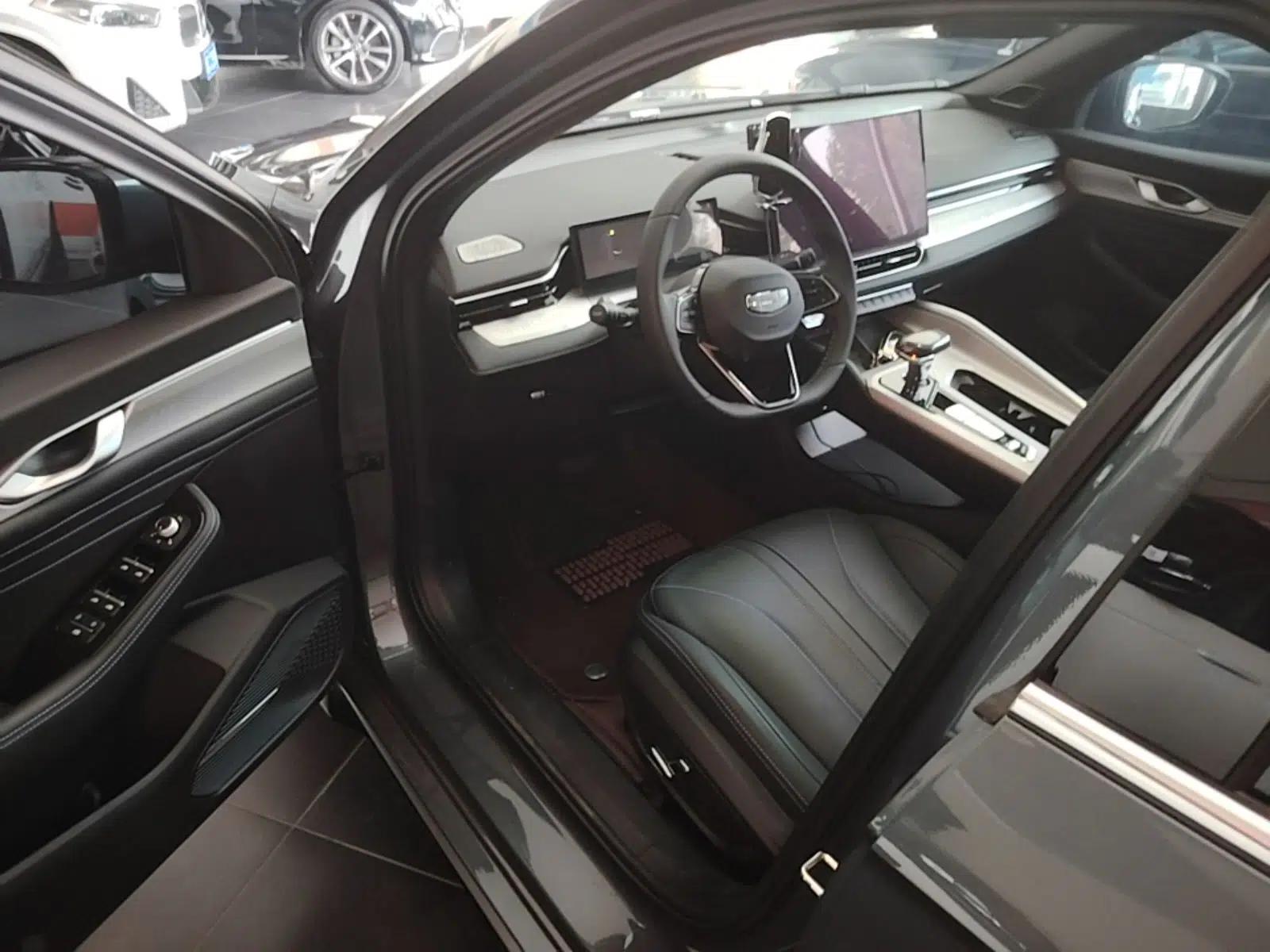 Geely Auto Preface 2025 Dongfang Yao 1.5TD Kunlun Edition — миниатюра 27