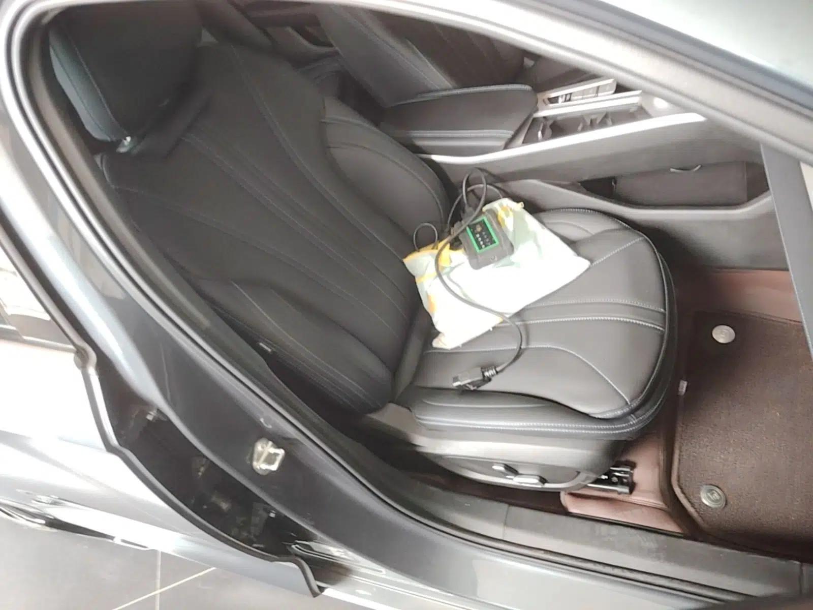Geely Auto Preface 2025 Dongfang Yao 1.5TD Kunlun Edition — миниатюра 28