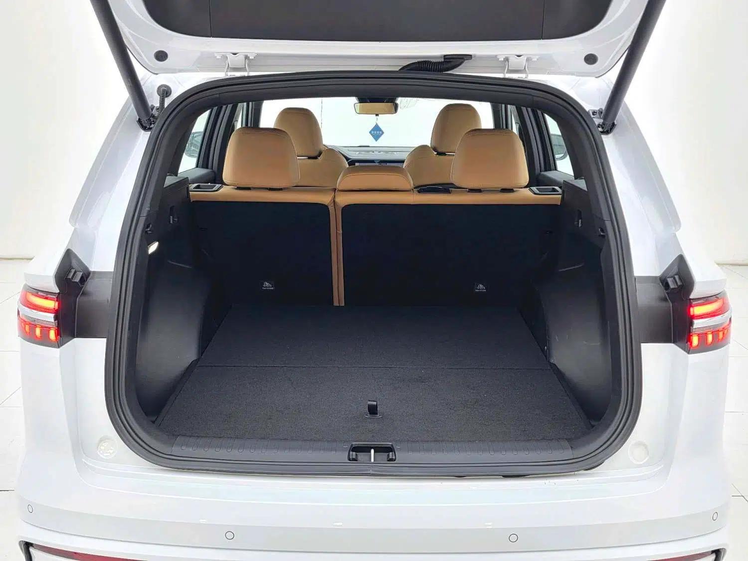Geely Auto Monjaro L Intelligent Engine 2024 1.5T Nebula Edition — миниатюра 19