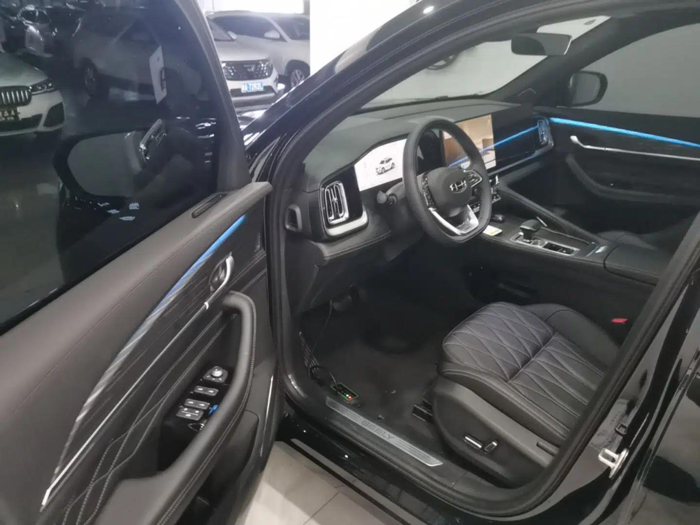 Geely Auto Monjaro L 2026 Model 2.0TD DCT Changfeng Yue Shan Edition — миниатюра 18