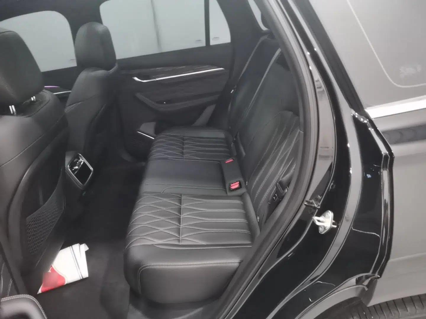 Geely Auto Monjaro L 2026 Model 2.0TD DCT Changfeng Yue Shan Edition — миниатюра 20