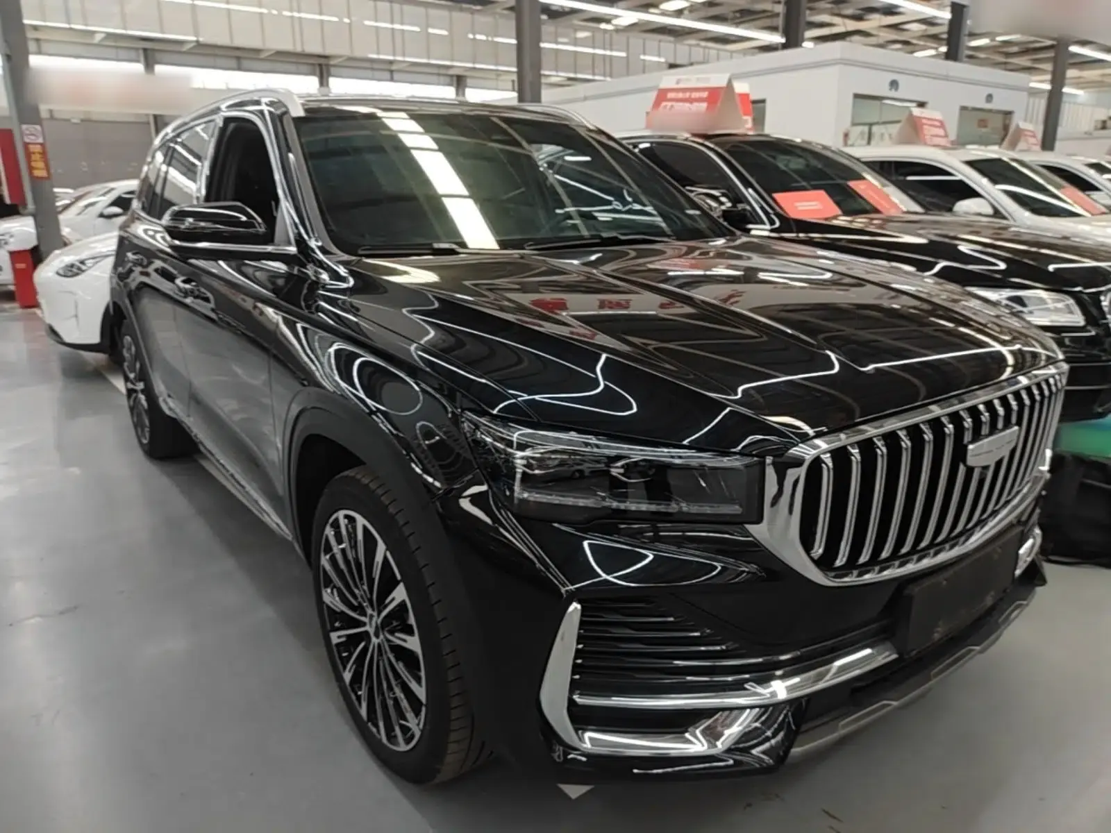 Geely Auto Monjaro L 2025 Dongfang Yao 2.0TD Automatic Lanxing Edition — миниатюра 3