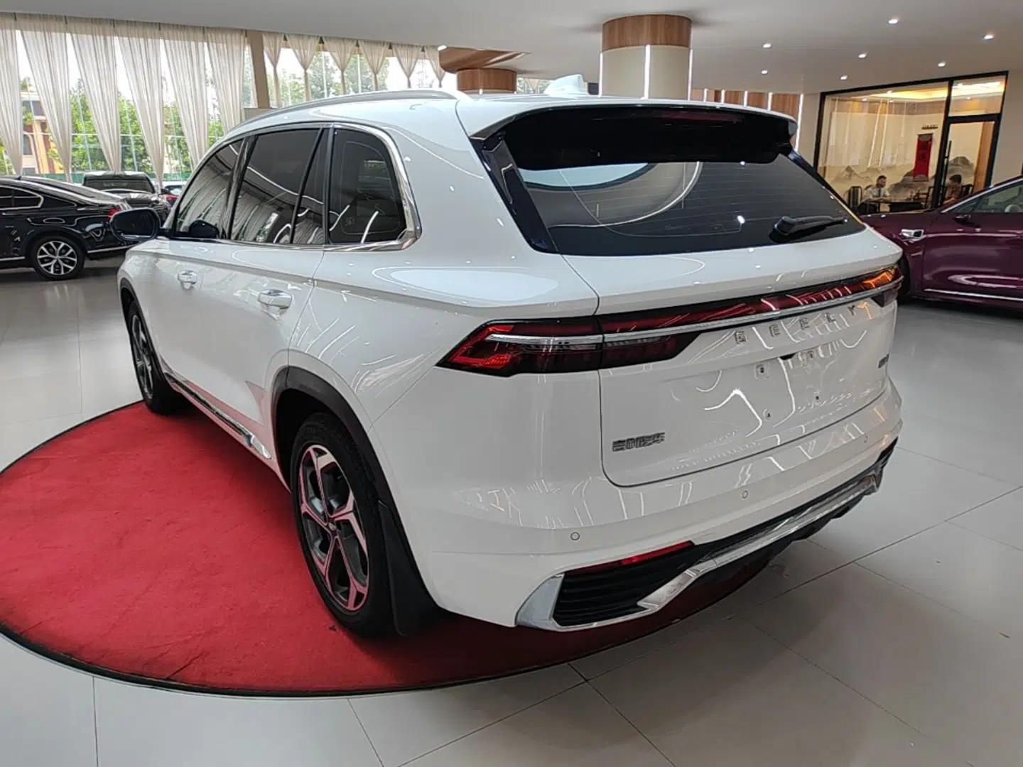 Geely Auto Monjaro L 2021 2.0TD DCT EVO Two-Wheel Drive Prestige Version — миниатюра 4
