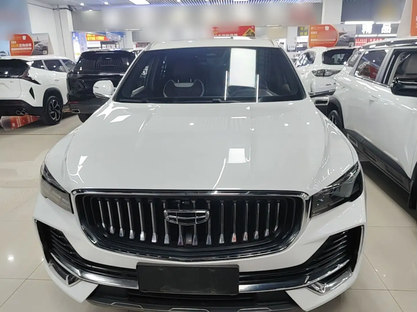 Geely Auto Monjaro L 2021 2.0TD DCT EVO Two-Wheel Drive Prestige Version — миниатюра 2