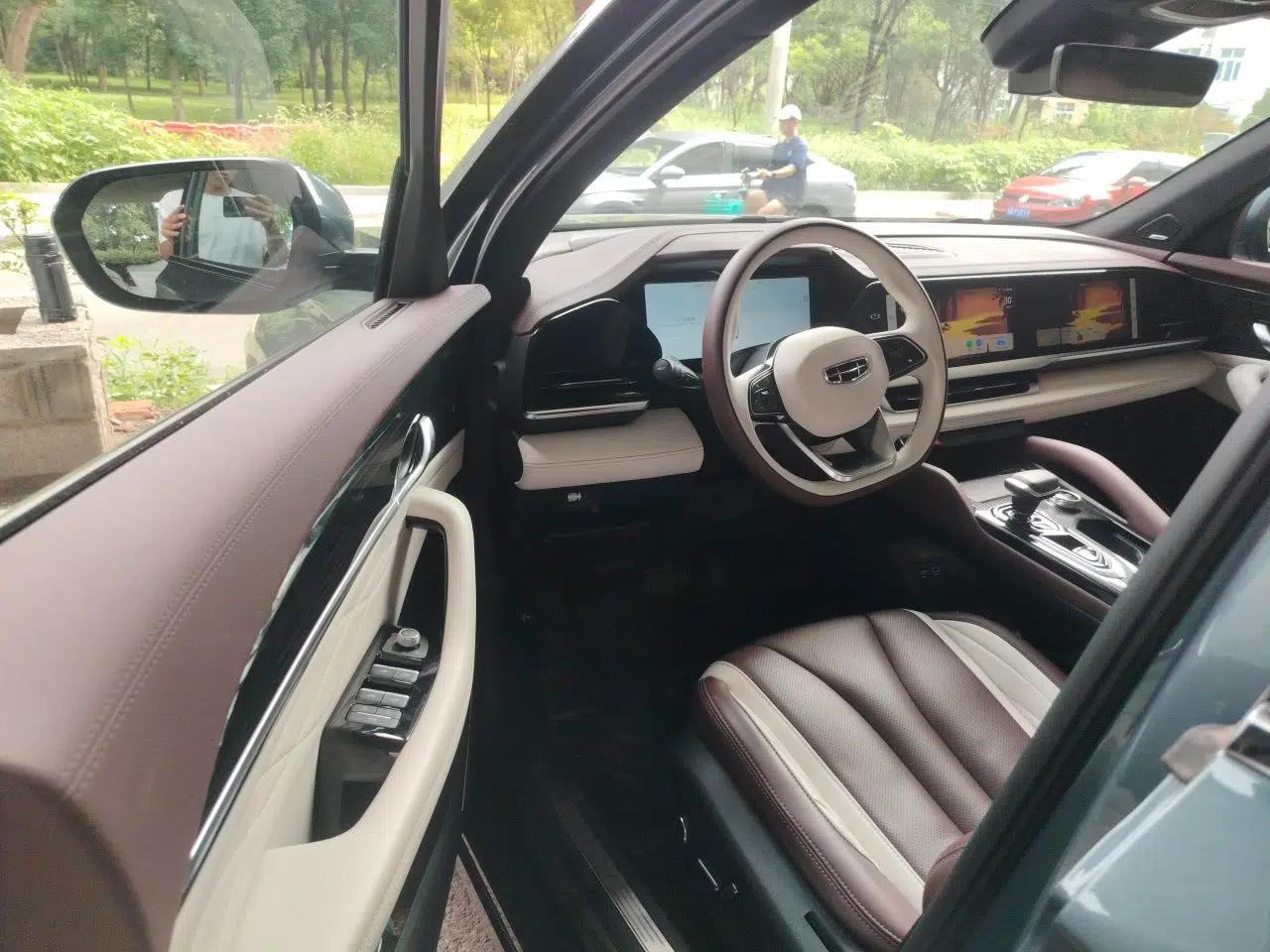 Geely Auto Monjaro L 2021 2.0TD DCT EVO Two-Wheel Drive Smart Luxury Version — миниатюра 16