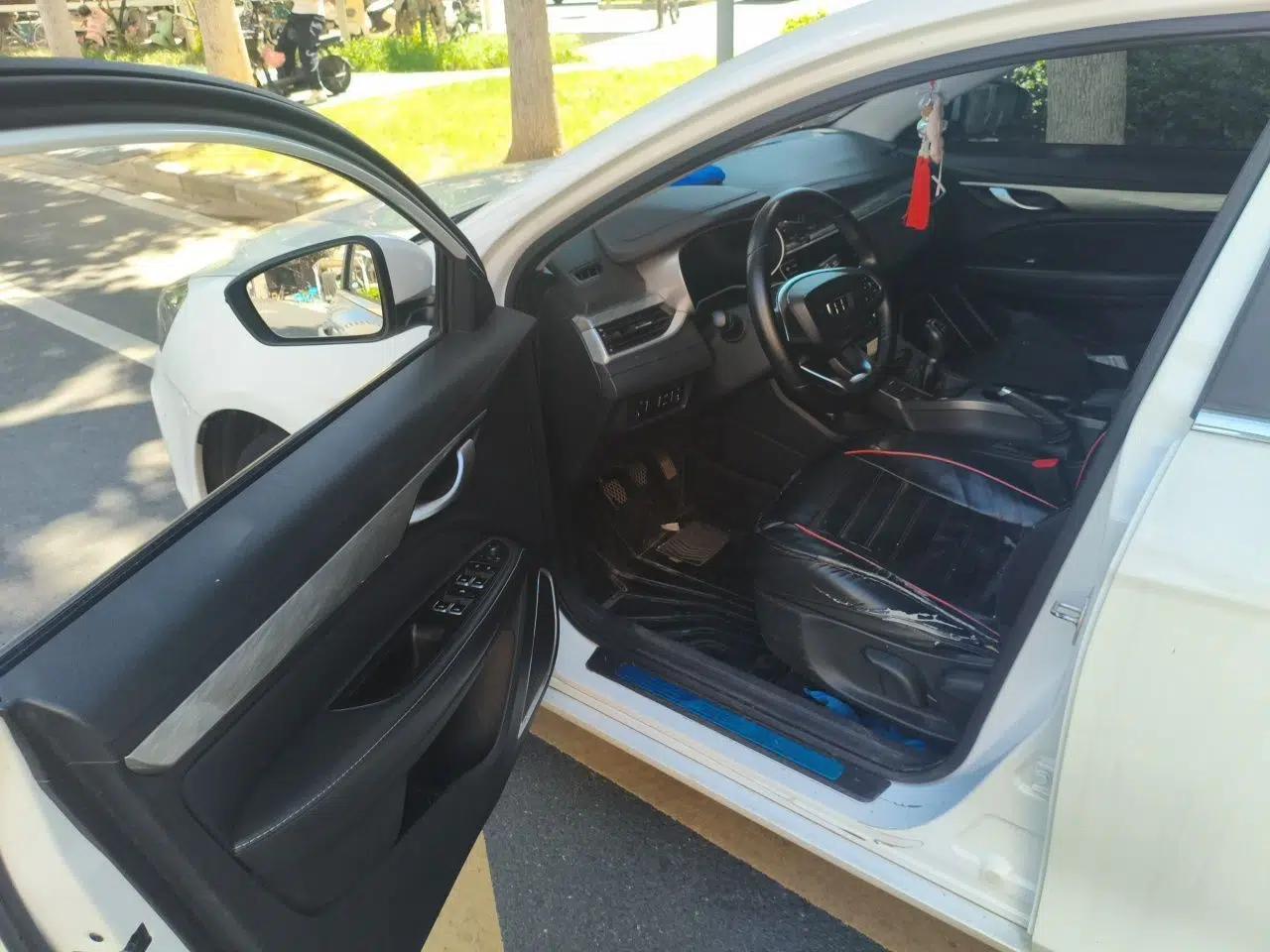 Geely Auto Emgrand 2019 Leading Edition 1.5L Manual Upgraded Connectivity Model China VI Standard — миниатюра 16