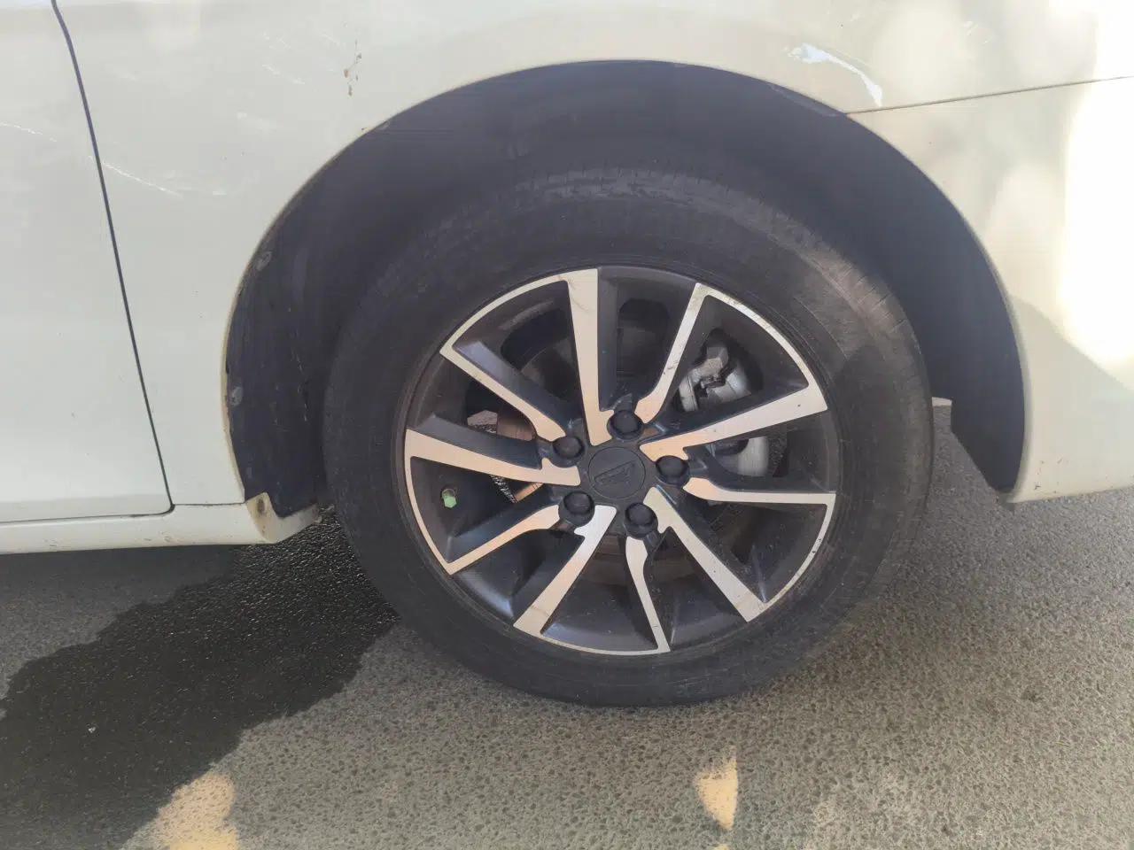 Geely Auto Emgrand 2019 Leading Edition 1.5L Manual Upgraded Connectivity Model China VI Standard — миниатюра 8