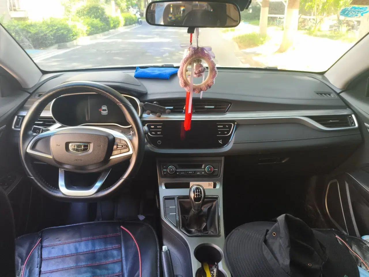 Geely Auto Emgrand 2019 Leading Edition 1.5L Manual Upgraded Connectivity Model China VI Standard — миниатюра 9