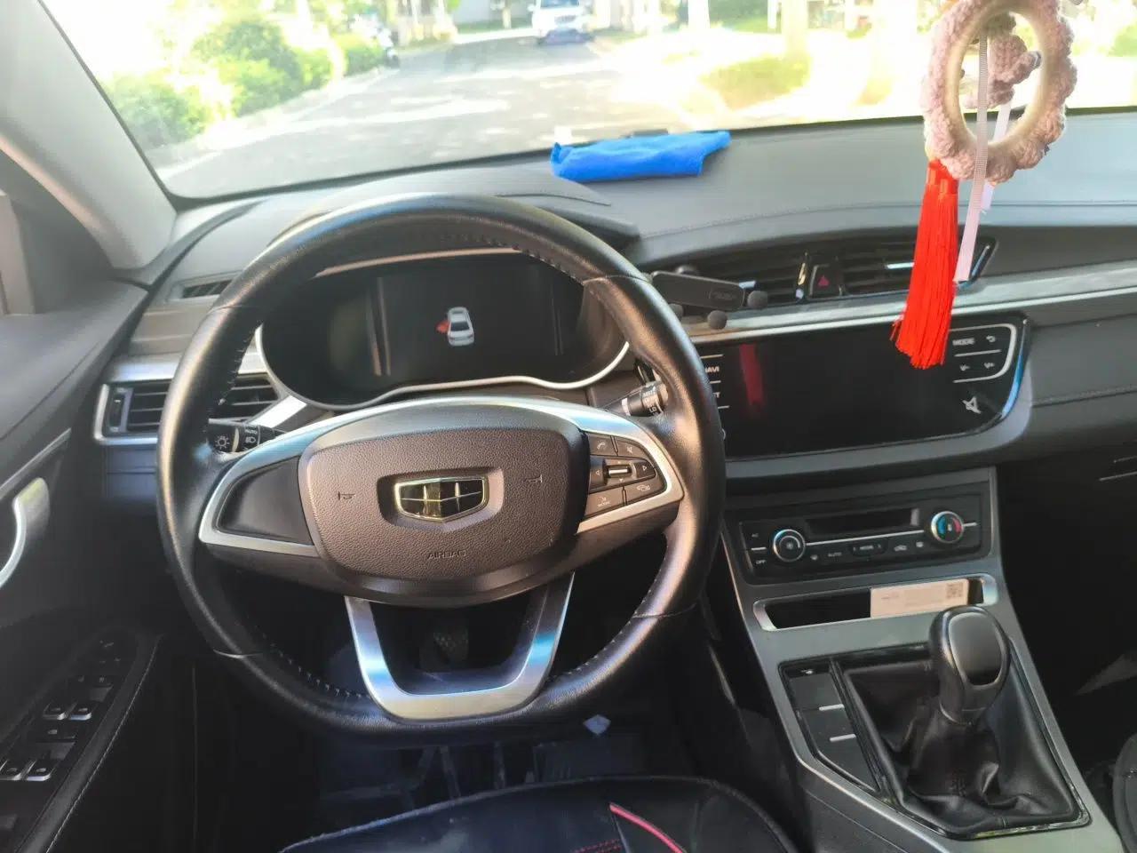 Geely Auto Emgrand 2019 Leading Edition 1.5L Manual Upgraded Connectivity Model China VI Standard — миниатюра 10