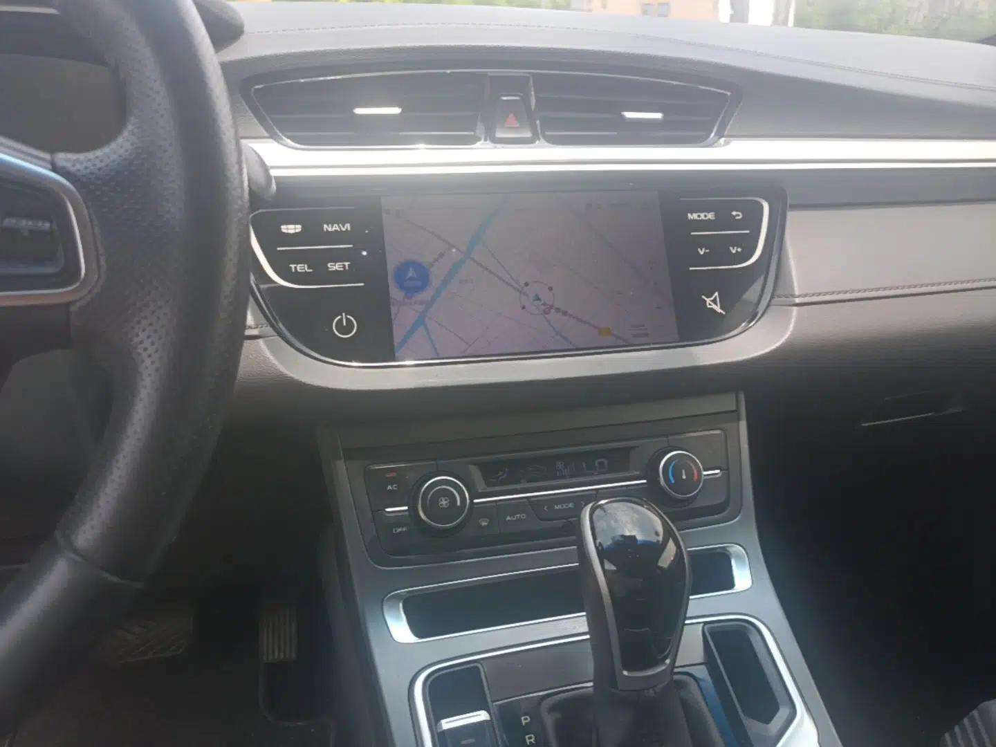 Geely Auto Emgrand 2018 1.5L CVT Upward Connect Edition — миниатюра 15