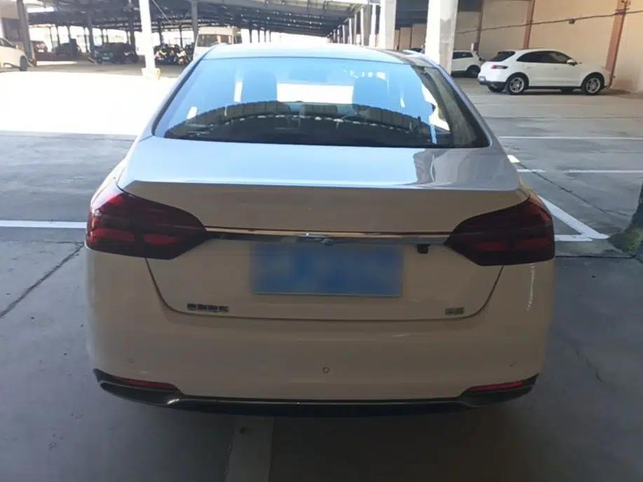 Geely Auto Emgrand 2019 Leading Edition 1.5L Manual Upward Asian Games Edition China VI — миниатюра 5