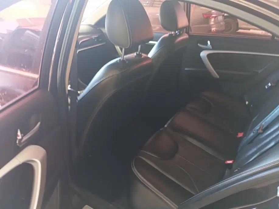 Geely Auto Emgrand 2017 Sedan Million Edition 1.5L CVT Upward Version — миниатюра 25