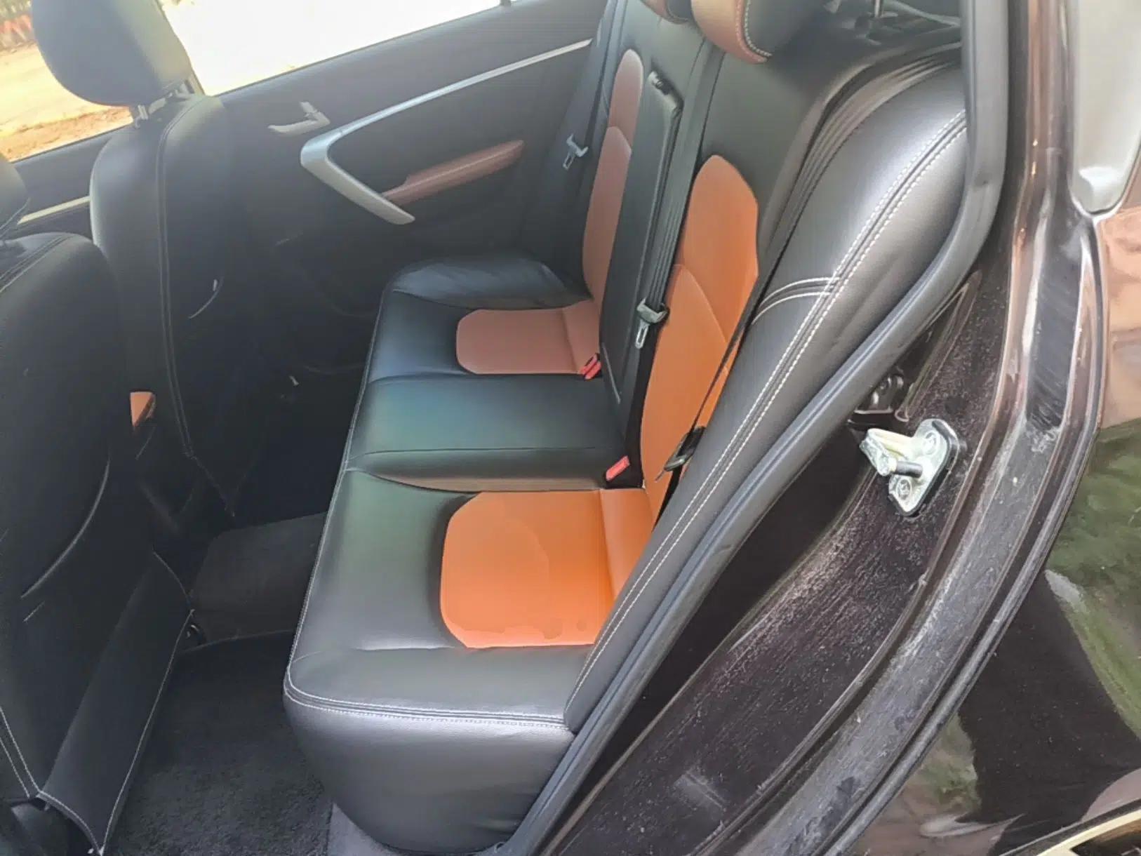 Geely Auto Emgrand 2016 Hatchback RS 1.3T CVT Top-Tier Version — миниатюра 20
