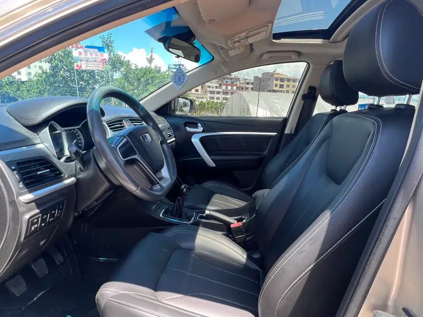 Geely Auto Emgrand 2017 Sedan Million Edition 1.5L Manual Upward Connect Version — миниатюра 11