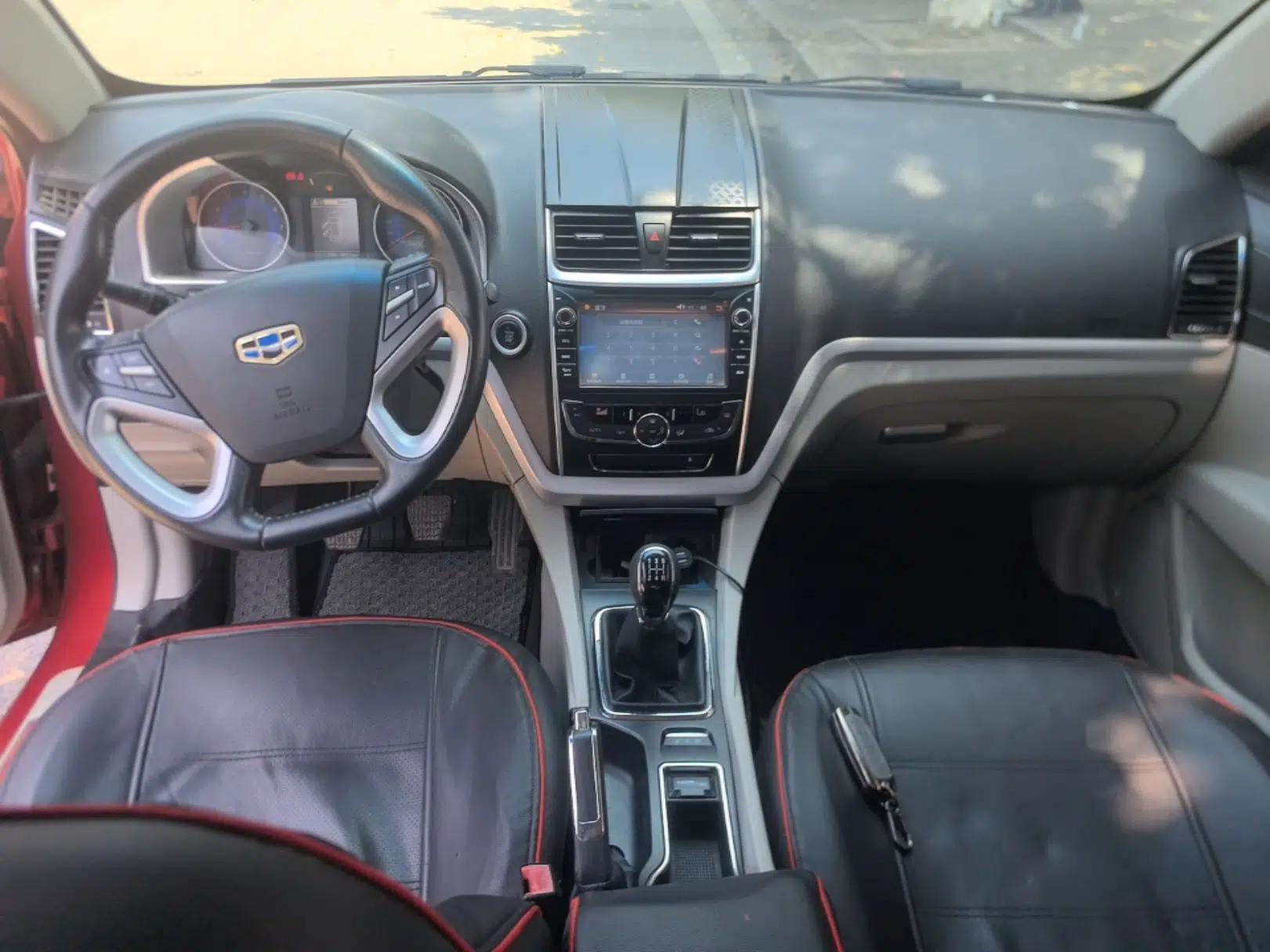 Geely Auto Emgrand 2014 Sedan 1.5L Manual Elite Model — миниатюра 12