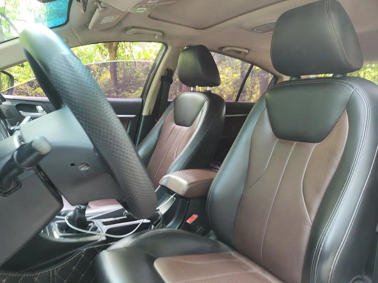 Geely Auto Emgrand 2017 Hatchback RS Million Edition 1.5L Manual Upward Version — миниатюра 15