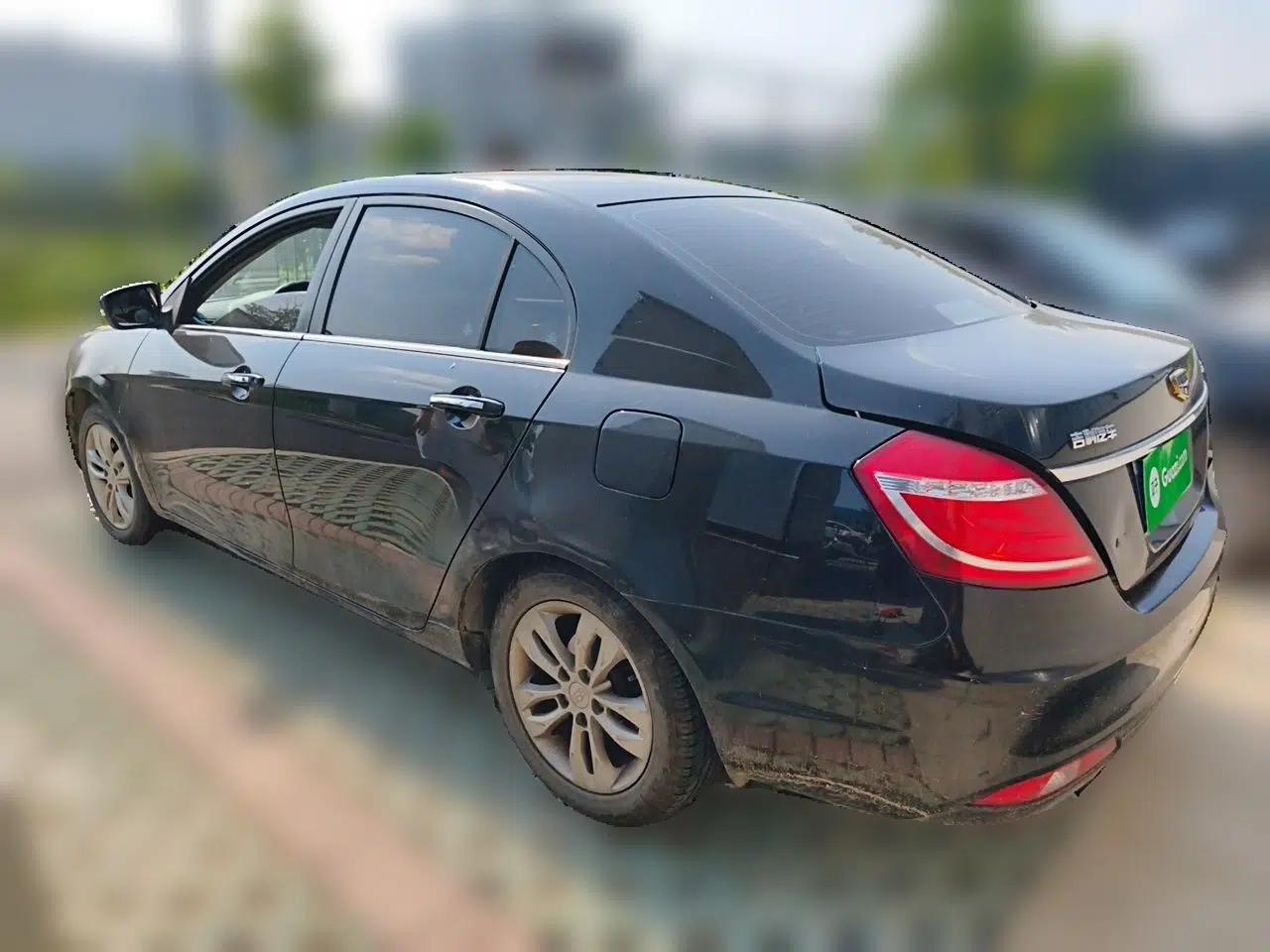 Geely Auto Emgrand 2016 Sedan 1.5L Manual Upward Edition — миниатюра 4