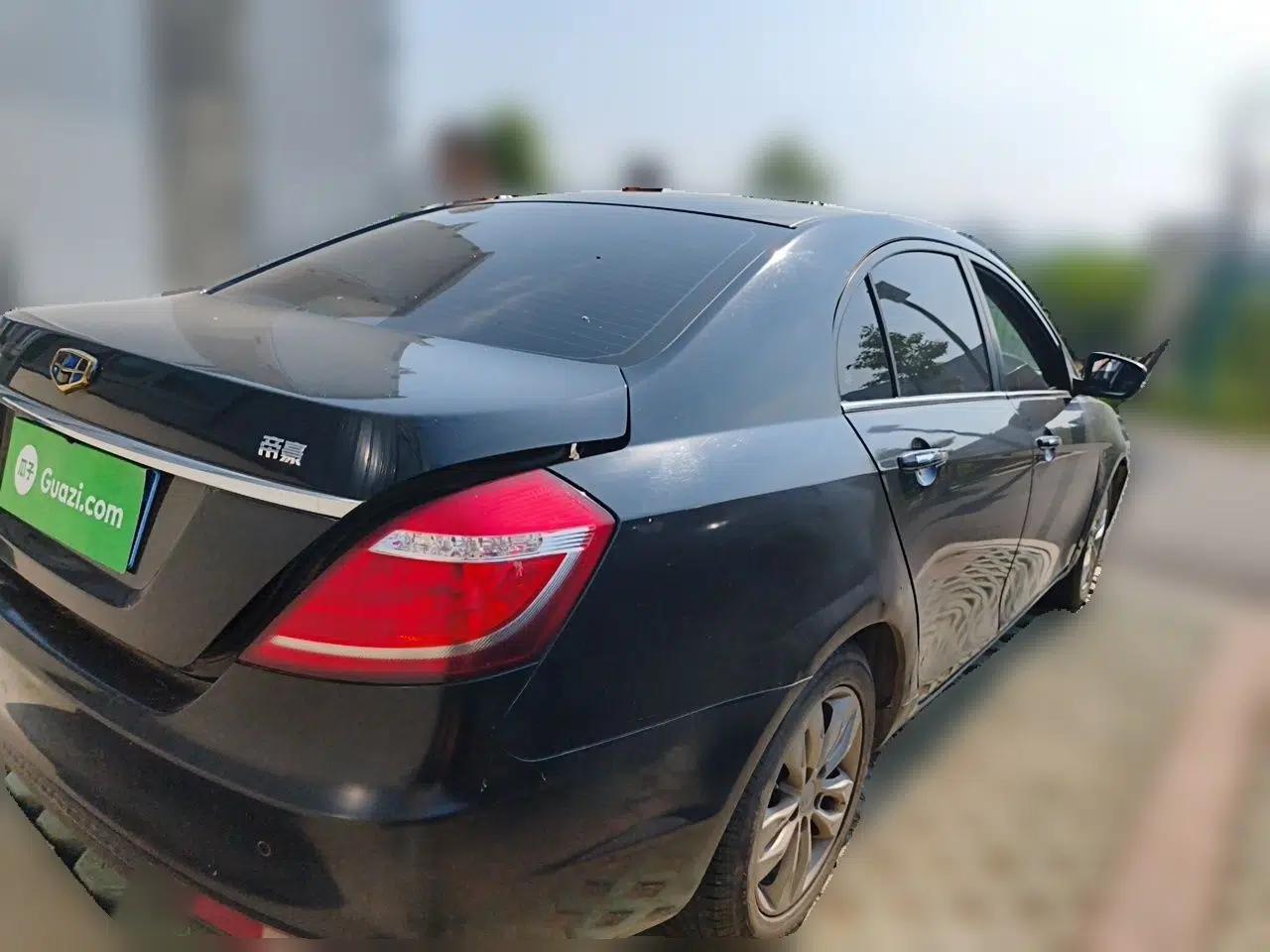 Geely Auto Emgrand 2016 Sedan 1.5L Manual Upward Edition — миниатюра 6