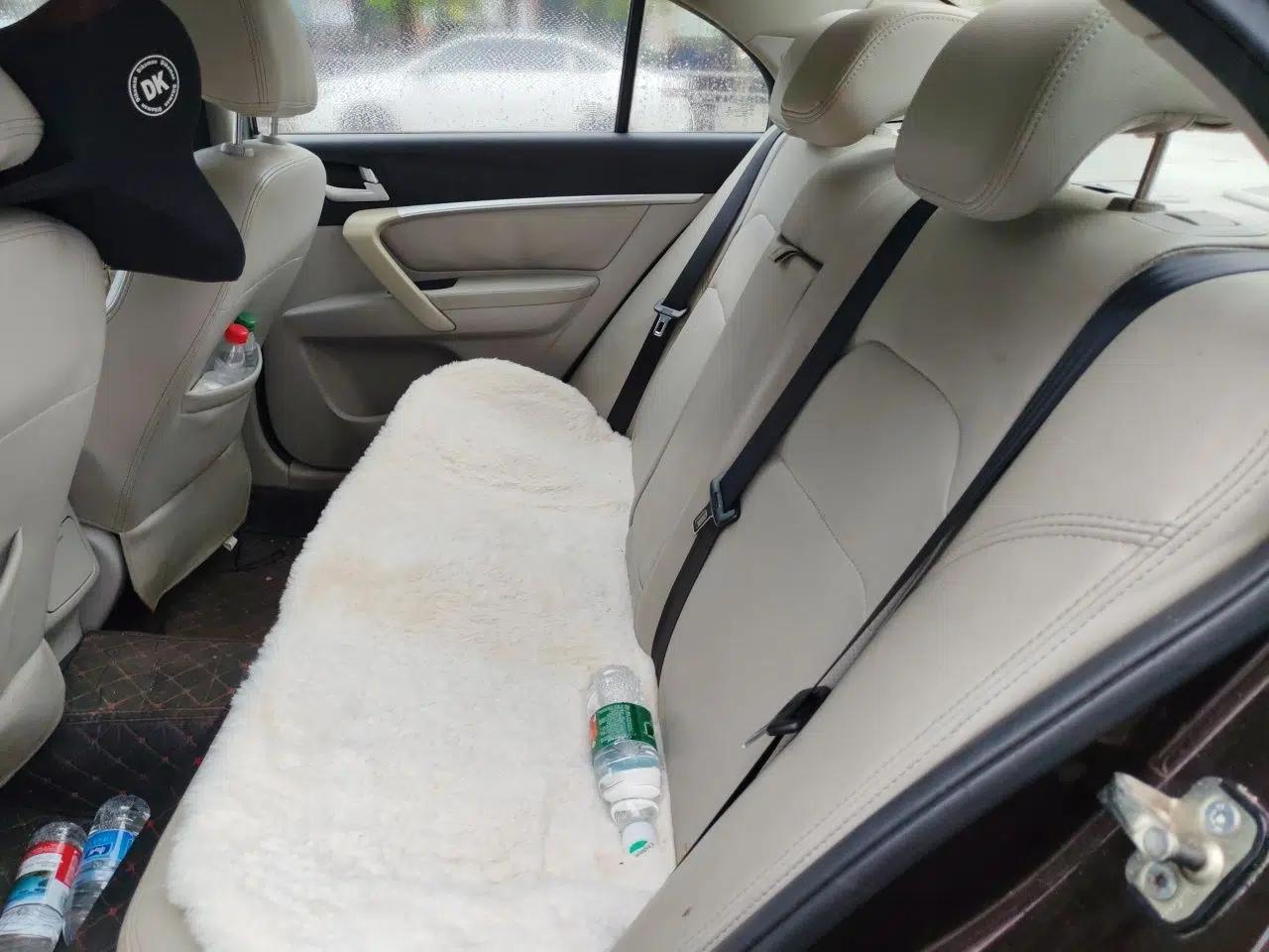 Geely Auto Emgrand 2014 Sedan 1.5L Manual Elite Model — миниатюра 17