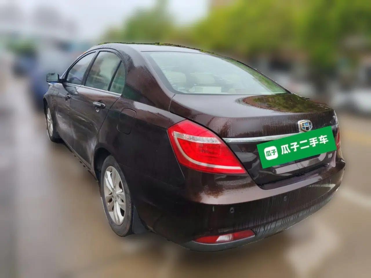 Geely Auto Emgrand 2014 Sedan 1.5L Manual Elite Model — миниатюра 4