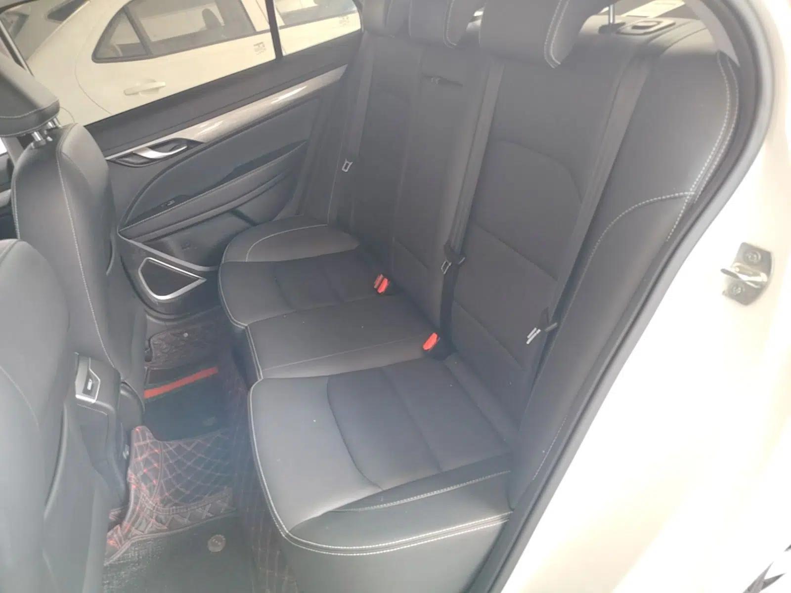 Geely Auto Emgrand 2019 Leading Edition 1.5L Manual Luxury Model China VI Standard — миниатюра 20