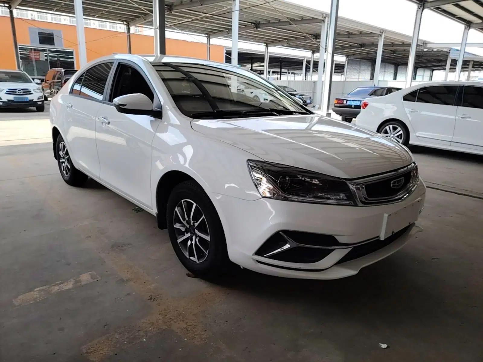 Geely Auto Emgrand 2019 Leading Edition 1.5L Manual Luxury Model China VI Standard — миниатюра 3