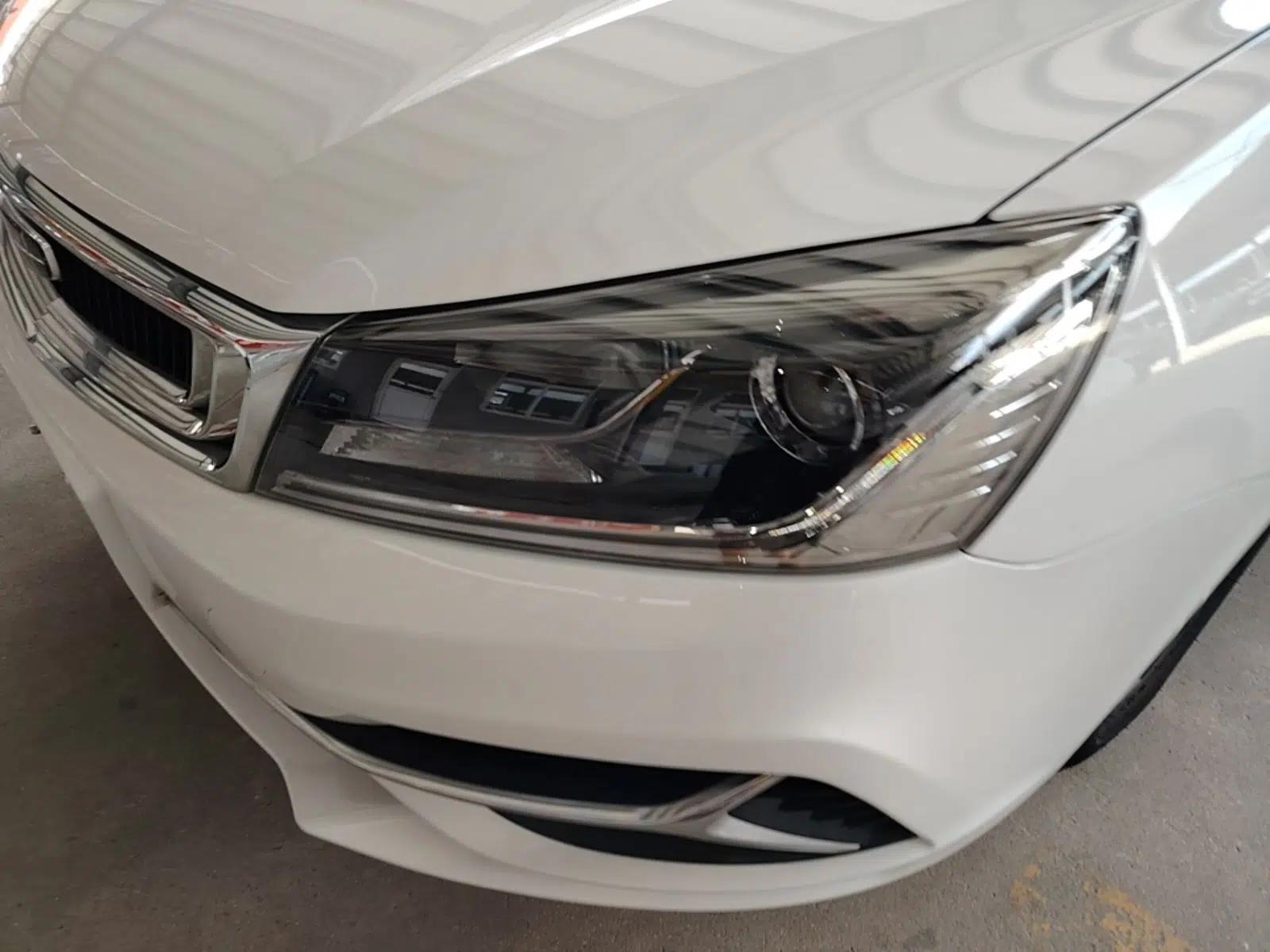 Geely Auto Emgrand 2019 Leading Edition 1.5L Manual Luxury Model China VI Standard — миниатюра 8