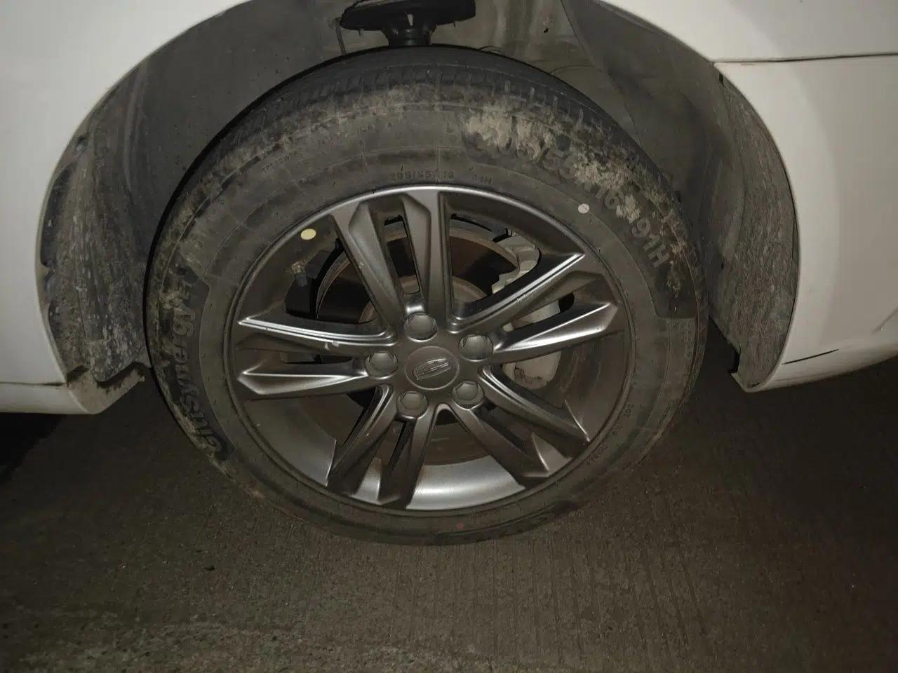Geely Auto Emgrand 2017 Sedan Million Edition 1.5L Manual - Upward Version — миниатюра 8