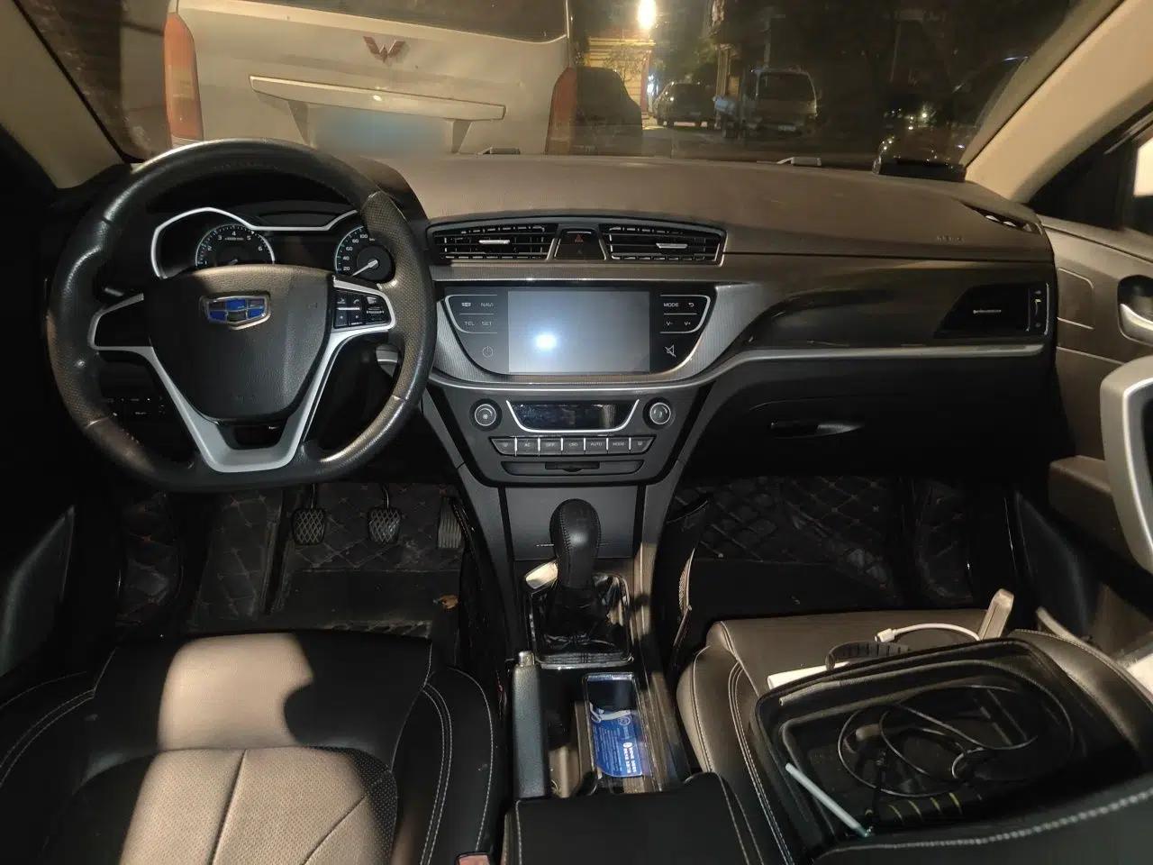 Geely Auto Emgrand 2017 Sedan Million Edition 1.5L Manual - Upward Version — миниатюра 9