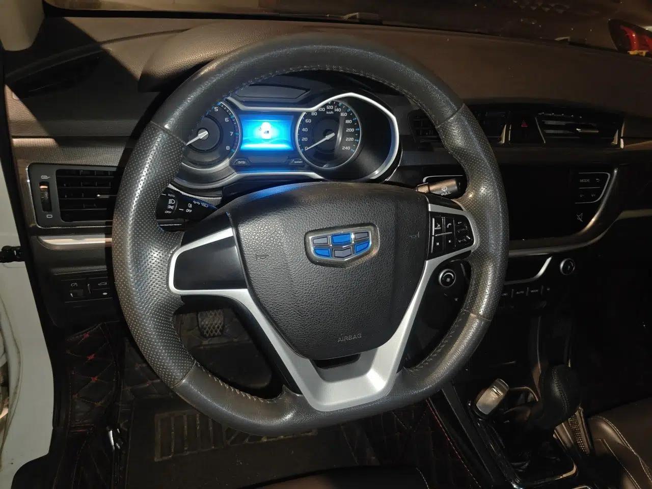 Geely Auto Emgrand 2017 Sedan Million Edition 1.5L Manual - Upward Version — миниатюра 10