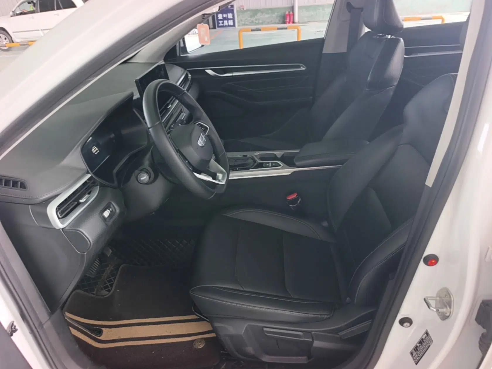 Geely Auto Emgrand 2025 4th Generation 1.5L CVT Luxury Version — миниатюра 17
