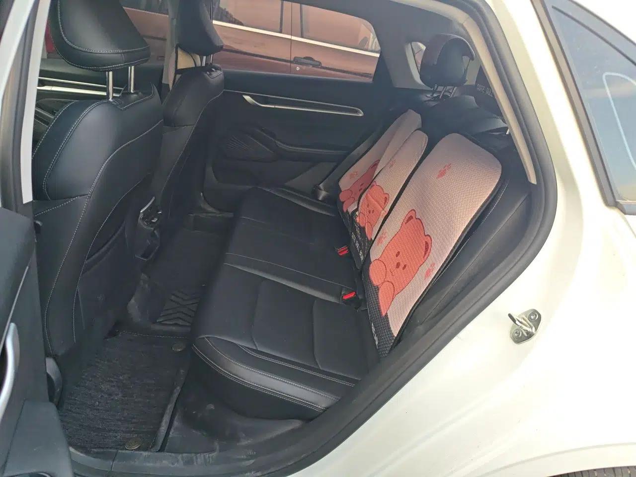 Geely Auto Emgrand 2025 4th Generation 1.5L CVT Starry Edition — миниатюра 17