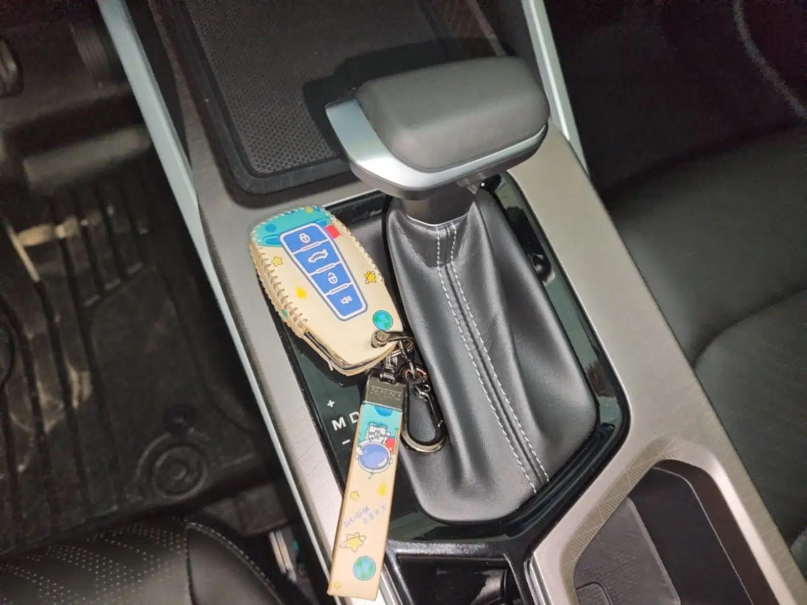Geely Auto Emgrand 2022 4th Generation 1.5L CVT Luxury Model — миниатюра 16