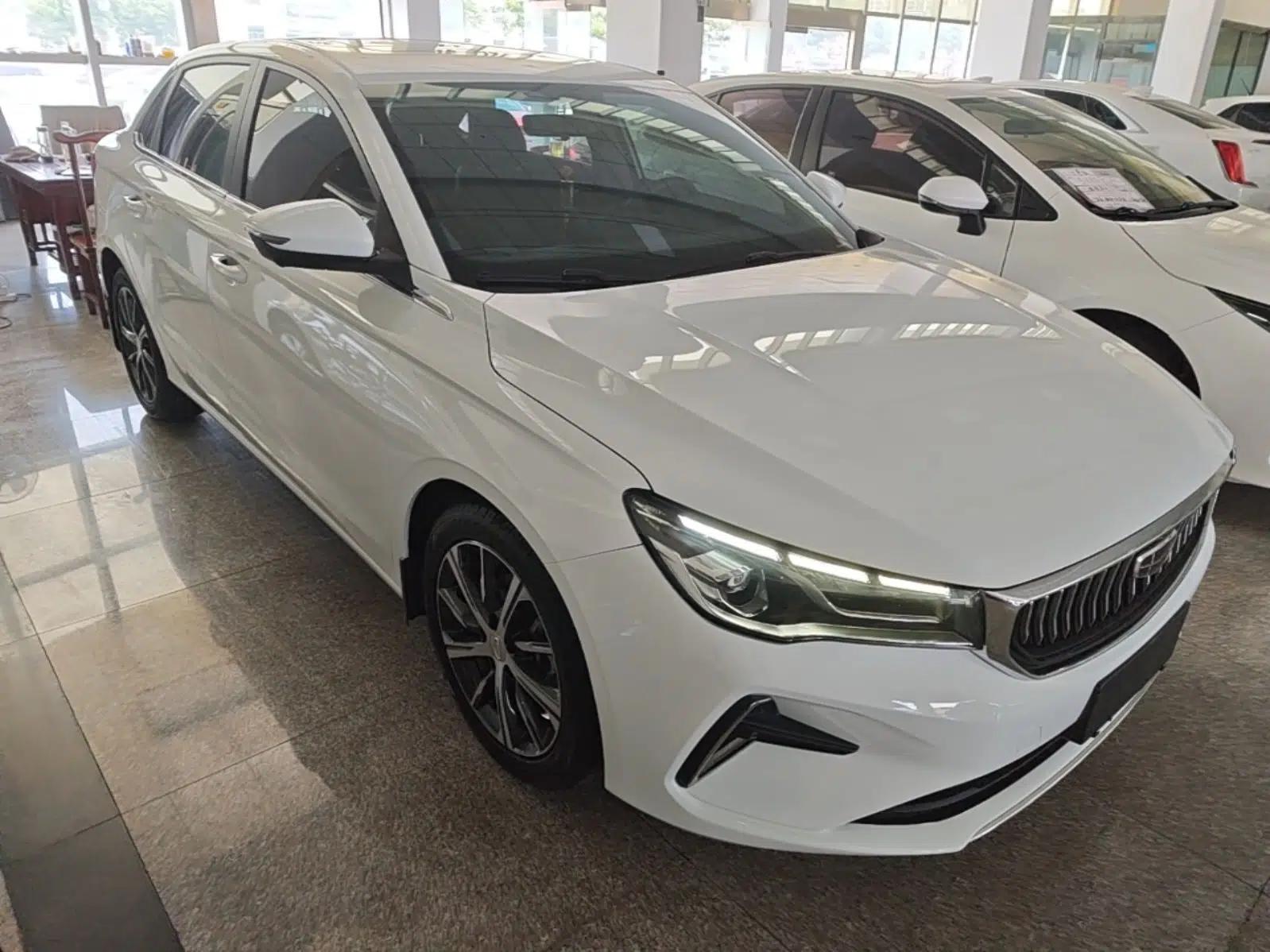 Geely Auto Emgrand 2022 4th Generation 1.5L CVT Luxury Model — миниатюра 3