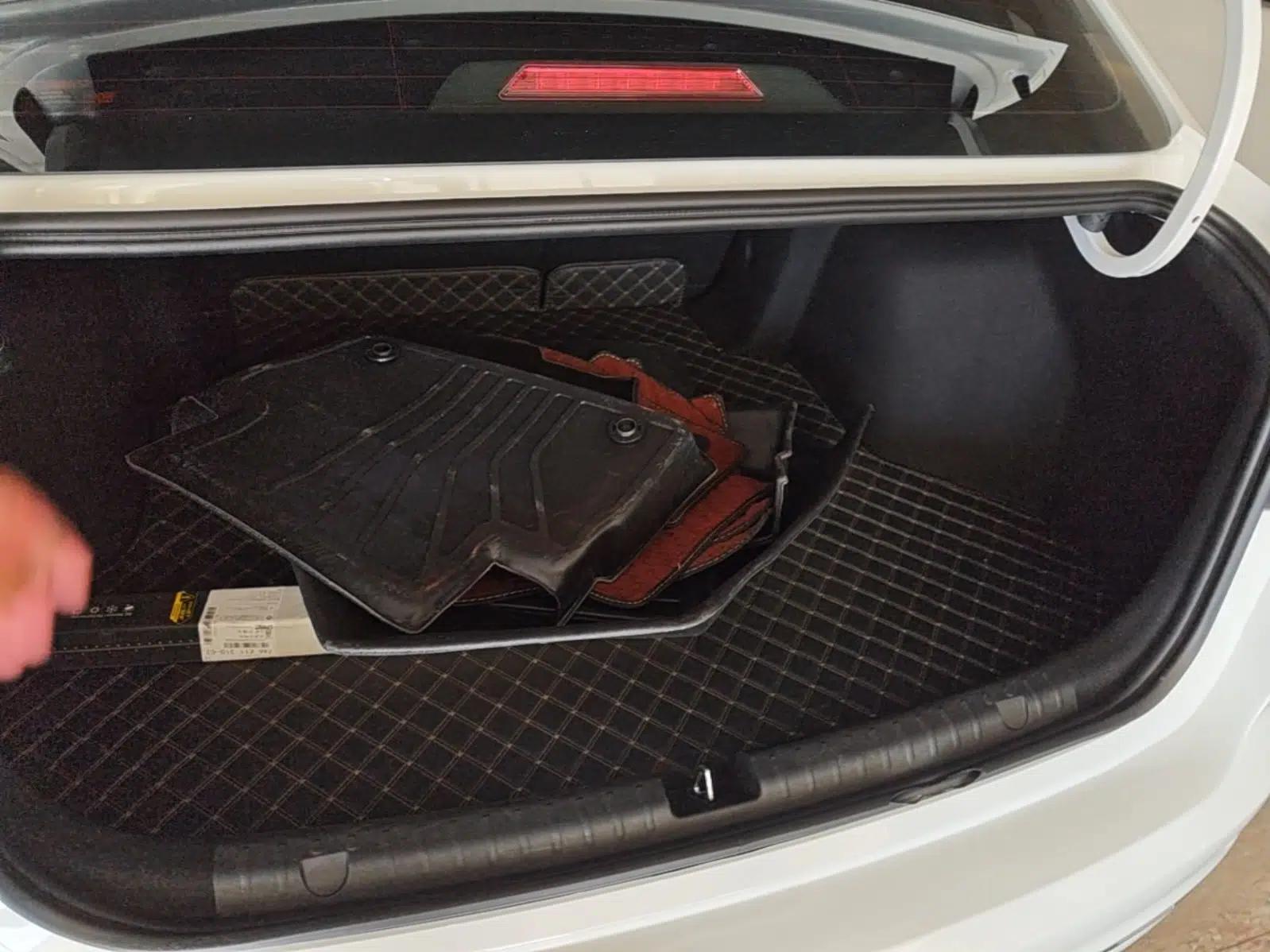 Geely Auto Emgrand 2022 4th Generation 1.5L CVT Luxury Model — миниатюра 22